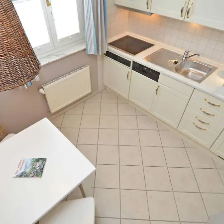 Fernsicht - Apt. 10 Villa Sellin (Rugen)